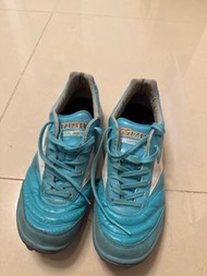 Mizuno 足球鞋（袋鼠皮）42號