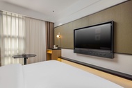 SFEEL Designer Hotel (Chengdu Chunxi Road Pedestrian Street Branch)
