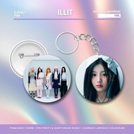 GANTUNGAN HOLOGRAM KEYCHAIN ILLIT PIN NOT CUTE ANYMORE 58MMKeychain KPOP KEYCHAIN UNOFFICIAL IROHA