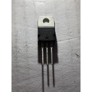 IC L7805**