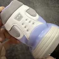 Salomon XT-6 淺灰色運動鞋