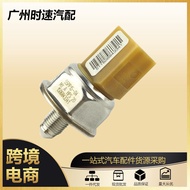 Sesuai untuk Audi A4 A5 A6 A7 A8 AQ5 3.0L Common Rail Fuel Pressure Sensor 55PP15-04