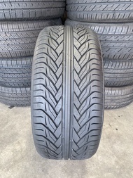 ยางรถยนต์ ขอบ 22 ยางใหม่ ปี21 ขนาด HT 265/35 R22 ราคาเส้นละ 2,500 บาท  รายละเอียดยางตามภาพ รับประกันโครงสร้างยาง 30 วันจากวันรับสินค้า  รบกวนกรุณาดูขนาดเบอร์ยางให้ตรงก่อนสั่งนะคะ