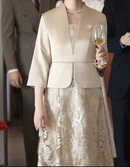 結婚禮服 媽媽衫 奶奶衫 假兩件連身裙連胸針