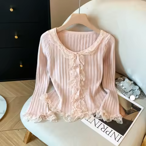 Round Neck Lace Knitted Sweater for Women in Autumn and Winter French Slim Fit Crop Top