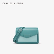 CHARLES&amp;KEITH กระเป๋าสะพายข้าง CK2-80680780-1 สีชมพู พร็อพ ผู้หญิง กระเป๋าสะพายไหล่ มีฝาปิด Clay