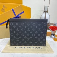 LV Pochette Voyage 💯🆕 老花滿印洗漱包 手袋