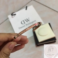 .กำไล Daniel Wellington ของแท้100%  (ครบชุดกล่องแบรนด์) พร้อมส่งค่ะ