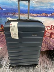 英國IT品牌30吋大容量擴展行李箱旅行箱 IT 30 inch expandable lugguage 32 x 54 x 78cm