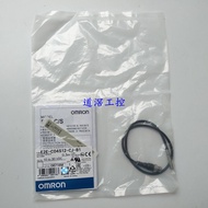 Omron Small Diameter Type Proximity Sensor E2E-C04S12-CJ-B1 Copper Material Distance Measurement Sen