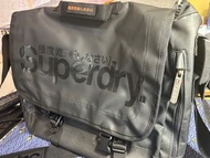 Superdry 側背包 電腦包 郵差包