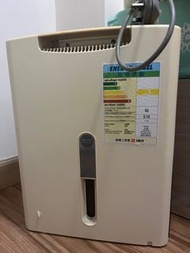 日立抽濕機 （二手）可少議價