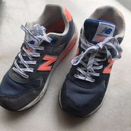 New balance 580 藍色