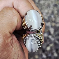 MATA COD AVAILABLE. Milky White Cat Eye Agate Ring White Cat Eye Stone/, High Quality Smooth Titaniu