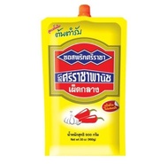 ศรีราชา ซอสพริก เผ็ดกลาง ขนาด 900กรัม สูตรดั้งเดิม ต้นตำรับ ศรีราชาพาณิช Sriracha Chilli Sauce origi
