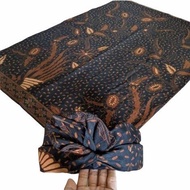 Pakaian Adat Bali Pria Set Saput &amp; Udeng Batik Klasik Premium