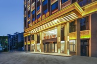 Vienna Hotel Qianshan Hekou ancient