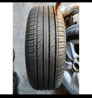 Ban mobil tubles Ring 17 R17 merk Bridgestone