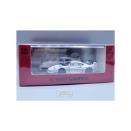 Street Warrior LBWK F40 White 1/64