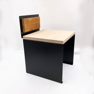 鐵木和　靠閒椅凳　凳子　設計師椅子　穿鞋椅