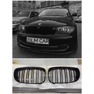 [READY STOCK] BMW E81 E87 E82 E88 128i 130i 135i (2008-2011) Grille Gloss Black Double Line Dual Sla