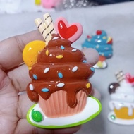 Cute Magnetic Cupcakes