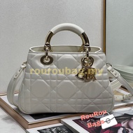 B0utique Quality Handbag Crossbody Handbag D-95.22