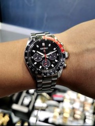 全新行貨SEIKO Prospex Speettimer Solar SSC915P1 SSC915P SSC915精工光動能 太陽能手錶紅黑圈復古款熊貓 藍寶石玻璃鏡面 100米防水 一年原廠保養 