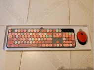 MOFII 無線復古鍵盤滑鼠套裝