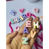 (6 pcs) GLOSSY LARGE HOLE LETTER MOTE ALPHABET LETTER MOTE/