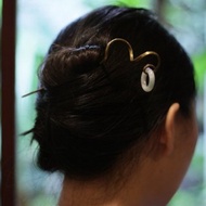 黃銅流暢青白玉髮簪