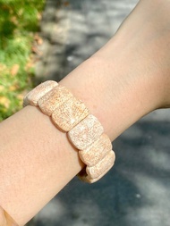 鳳尾花珊瑚玉手牌手串