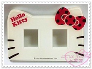 ♥小花花日本精品♥Hello Kitty 造型開關蓋板居家必備經典頭形蝴蝶結點點白色橫式雙孔開關蓋板 57033501