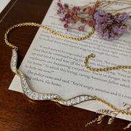 Monet 優雅閃耀流線設計萊茵石項鍊