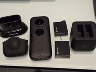 Insta360 ONE X 運動攝影機