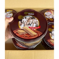 agen distributor makanan ringan snack biskuit wafer hampers lebaran nissin wafers chocolate kaleng q
