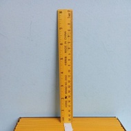 Wood Ruler 20cm (1pcs)