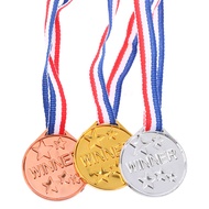 March ผู้ชนะพลาสติกสีเงินทอง3ชิ้น,รางวัลอุปกรณ์ปาร์ตี้วันกีฬาเหรียญ