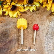MINIATURE 1:12 FOOD SNACK STICK (1.5-2 cm an) CORN CANDY STICK