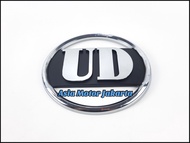 EMBLEM LOGO UD CHROME - TRUCK NISSAN BTX - The Car People