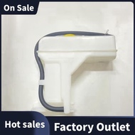 Auxiliary Water Bottle 21710-4U00 217104U000 forNissan Sunny Expansion Water Bottle Reservoir Coolan