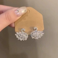 S925 Zircon Swan design stud earring