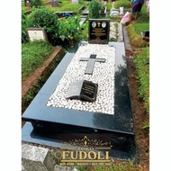 Batu Nisan / Kijing Makam / Bangunan Makam Kristen Bahan Full Granit