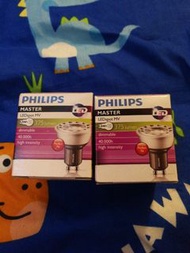 1只Philips 菲利普 LED GU10 射燈膽 5.5W 可調 25D 3000k