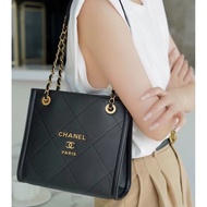 Chanel 黑金Tote 購物袋 小牛皮 包型不塌 上身超美🔥