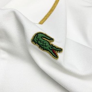 [稀有品] Lacoste 法國鱷魚 白色素面 金色縫線鱷魚標+領口綴條 女生網眼POLO衫長裙 40號(一般L)