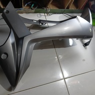 Cover Tebeng Sayap Kanan Supra X 125 Inject Silver 64400 KVL N00 VSM