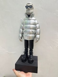 20寸 Mr. Moncler figure 公仔 1個 網上抽選品 十分難得