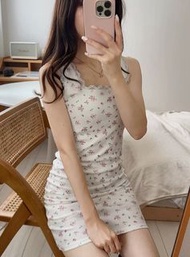 grl碎花連身裙