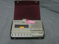SONY CFM-800 錄放卡帶收音機（故障）